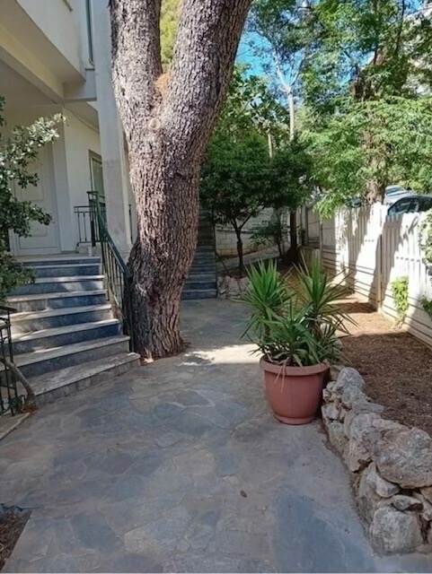 (For Rent) Residential Detached house || Athens North/Pefki - 100 Sq.m, 2 Bedrooms, 600€ 