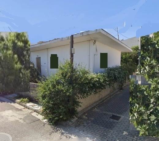 (Προς Πώληση) Κατοικία Μονοκατοικία || Αθήνα Βόρεια/Λυκόβρυση - 80 τ.μ, 2 Υ/Δ, 185.000€ 