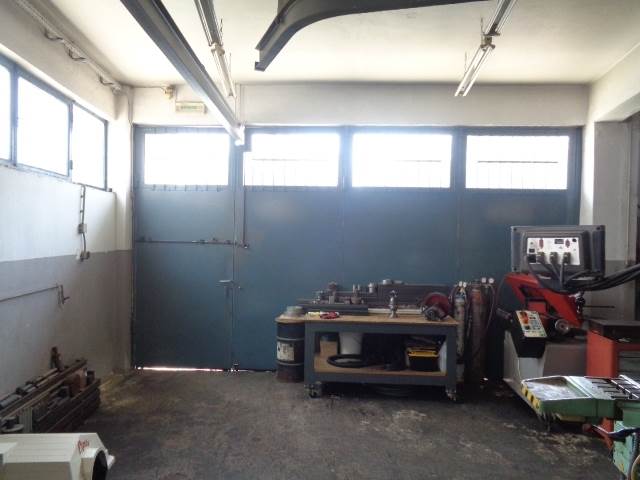 (For Sale) Commercial Small Industrial Area || Athens South/Mosxato - 345 Sq.m, 420.000€ 