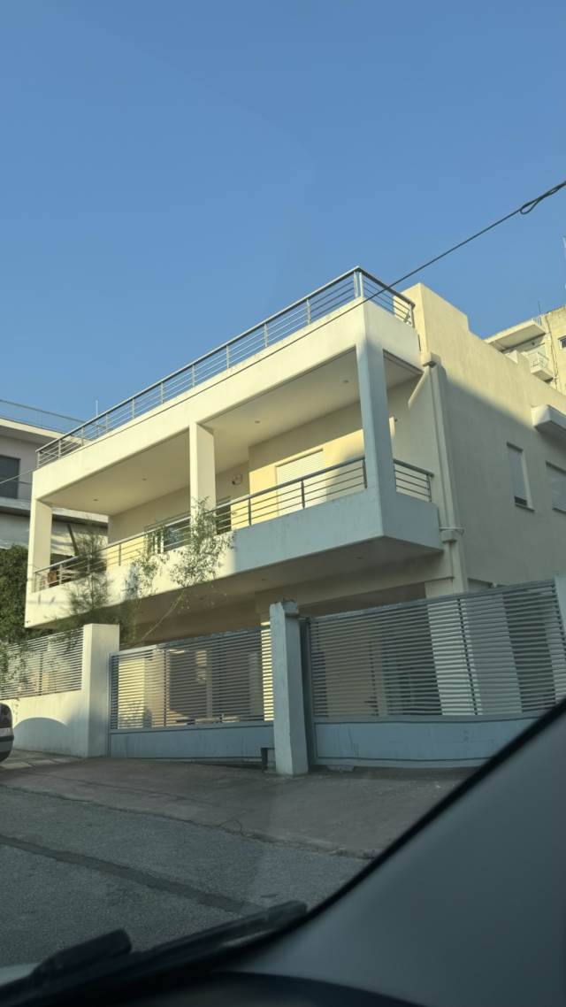 (Προς Πώληση) Κατοικία Μονοκατοικία || Αθήνα Βόρεια/Ηράκλειο - 200 τ.μ, 4 Υ/Δ, 1.100.000€ 